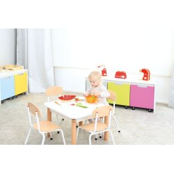 B�rnebord 60 x 60 cm