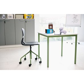 Mila skoleborde i pastelfarver