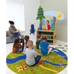 Dukketeater med lille tr