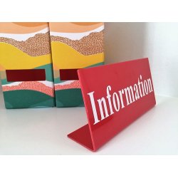 Skilte - fritstende med valgfri tekst