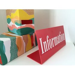 Skilte - fritstende med valgfri tekst