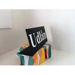 Skilte - fritstende med valgfri tekst