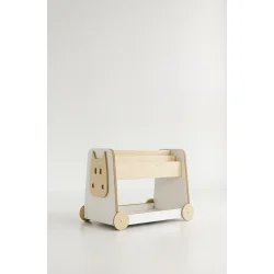 Mobil tr�reol p� hjul til b�ger og leget�j � tosidet