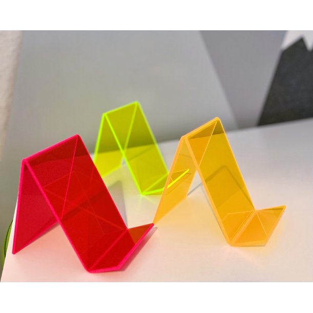 Fluorescerende akryldisplay med displaydybde 4 cm