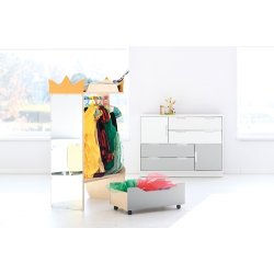 Udkldningsvogn med stort spejl