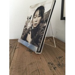 Brochureholder i akryl A5, liggende format