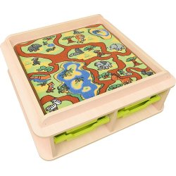 Legetppe med bilbane - By eller junglemotiv