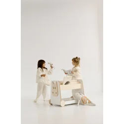 Mobil tr�reol p� hjul til b�ger og leget�j � tosidet