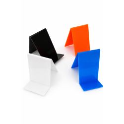 Skr�hylde i farvet akryl til udstilling af b�ger i bibliotek, skole og institution