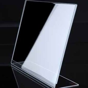 Plakatholdere i akryl - stort udvalg af udstillingsdisplays